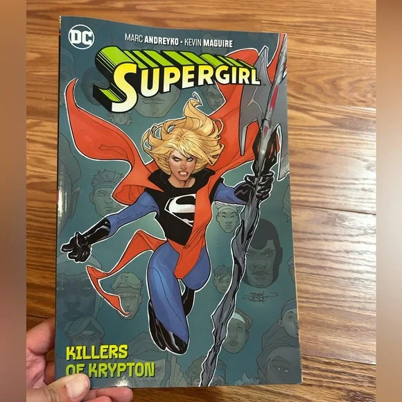 DC Supergirl Comic with Red and Blue Costume - Picture 1 of 2